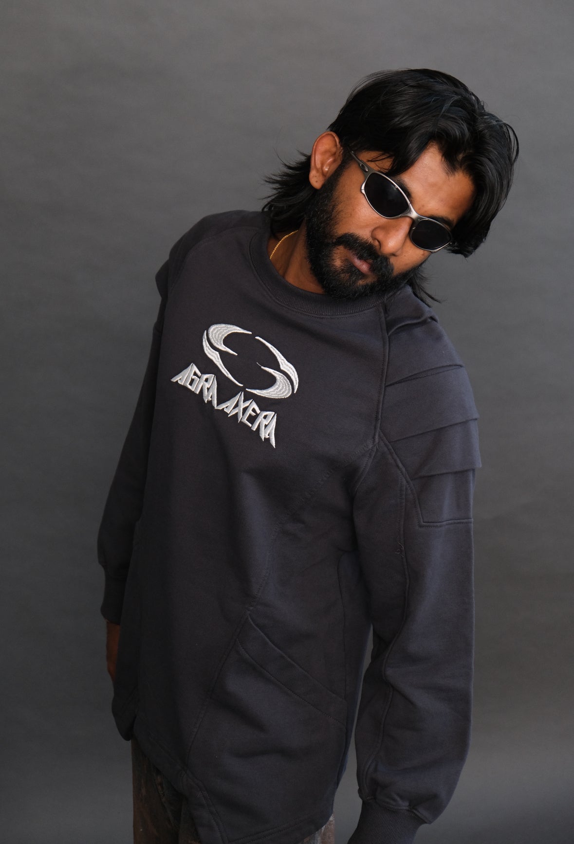 Panelled shoulder Sweat